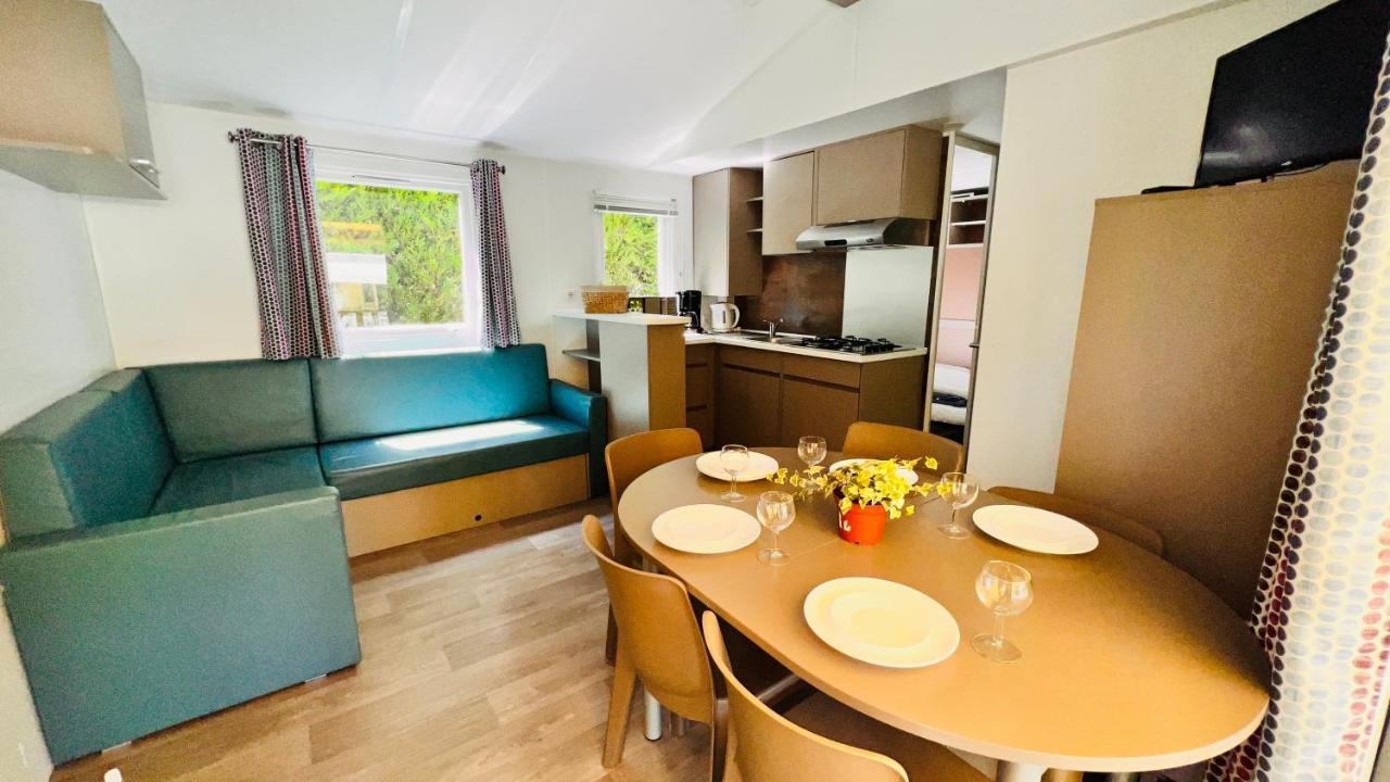 Camping Country Park Touquin - Site Officiel - Next To Disneyland Paris Экстерьер фото